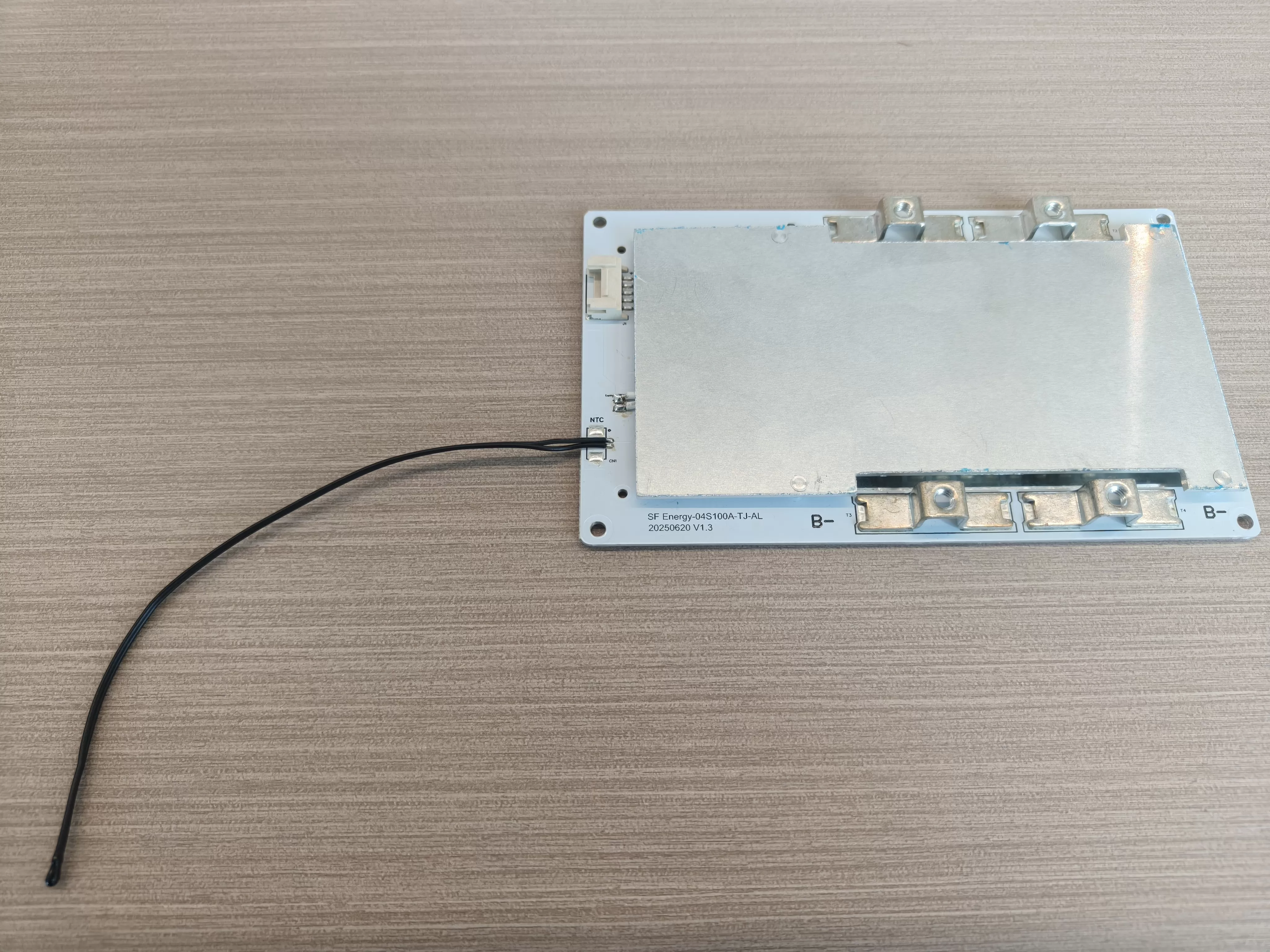 <strong>SF 24S 150A 8-24串均衡电</strong>